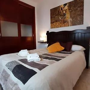 Cómodo Y Acogedor En El Centro Con Wifi Apartamento